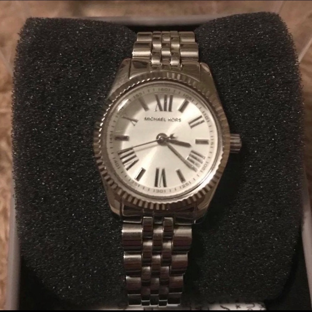 Michael Kors Watch - Women’s